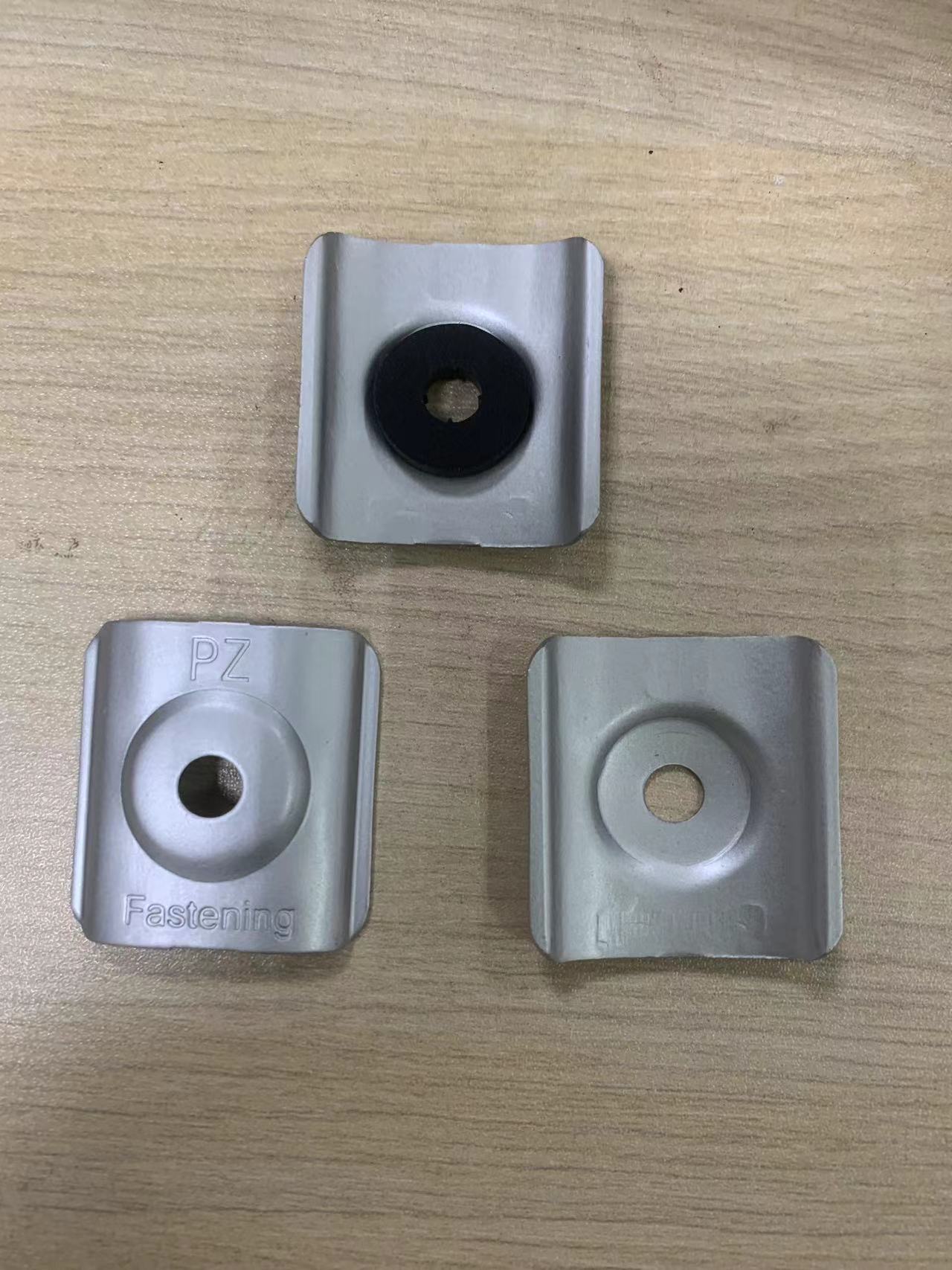 碳钢涂层抗风垫1